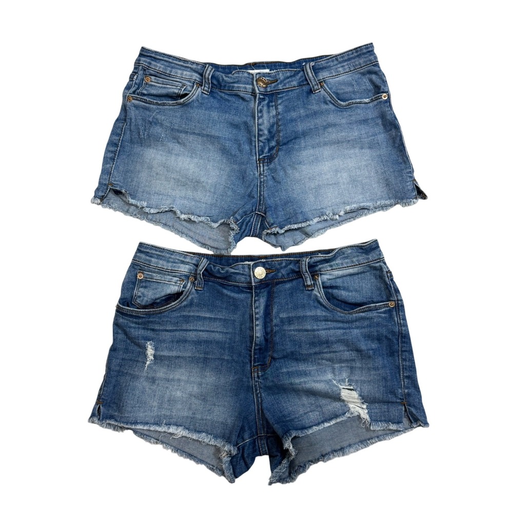STS Blue Aubrey Denim Shorts Blue Distressed Cut‎ Off Size 30 - 2 Pair Bundle